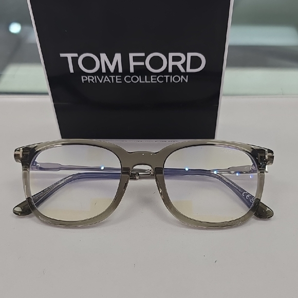 Tom Ford Other - Tom Ford Gray Transparent Glasses